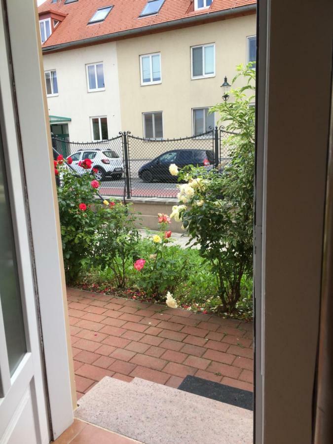 באדן Terrasse Wohnungen Mit Parking In Zentrum מראה חיצוני תמונה